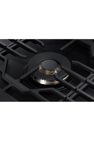SAMSUNG 30" Built In Smart Gas Cooktop with 22k BTU Dual Power Burner